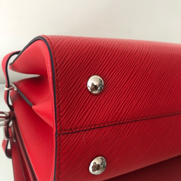 ***SOLD****Louis Vuitton Twist Tote - Picture 6 of 8